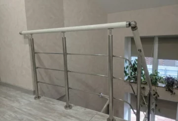 Перила из нержавеющей стали ST-01 с Белым поручнем
